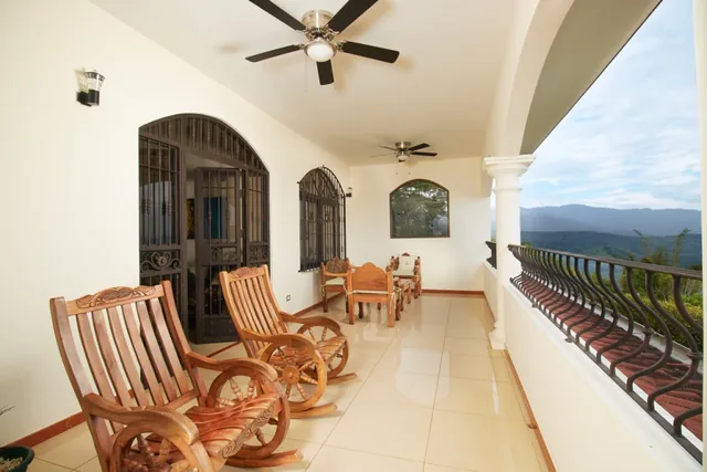 Balcony & deck — The Main House, Bella Vista Private Resort Costa Rica